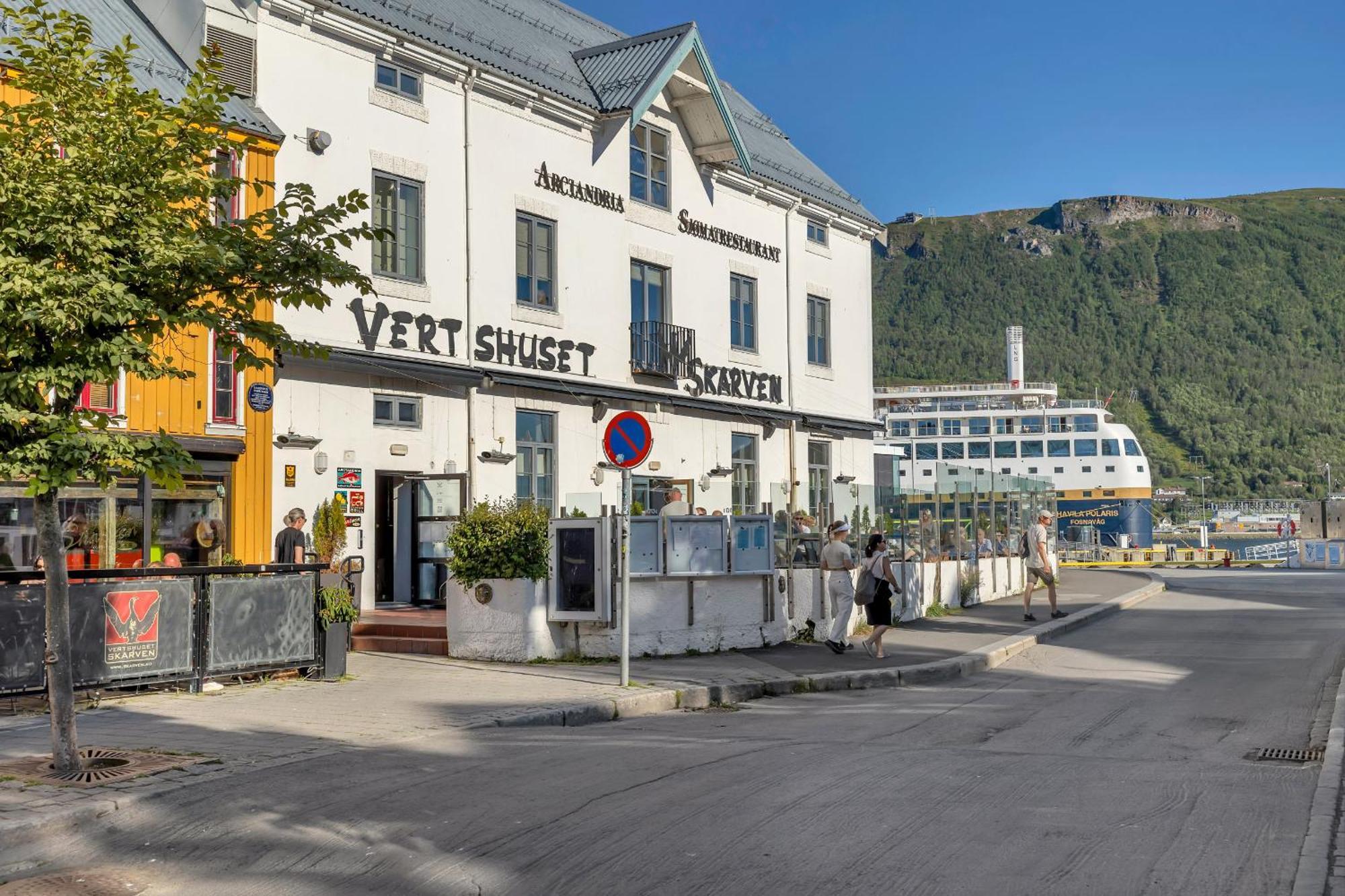 The Loft - Central Top Floor Apartment With 4 Bedrooms Tromsø Exterior foto